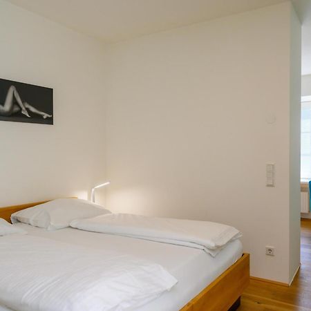 Appartement-Hotel Gh Zum Goldenen Schiff Enns Exterior foto