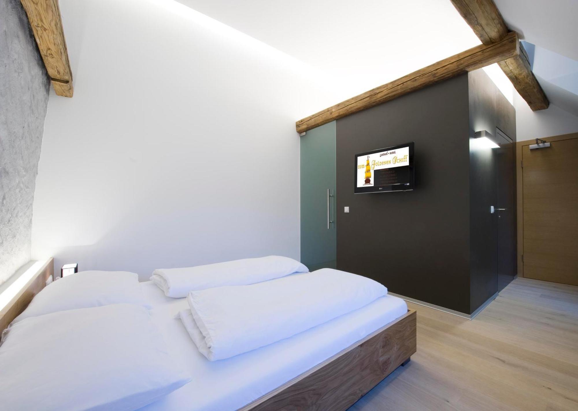 Appartement-Hotel Gh Zum Goldenen Schiff Enns Exterior foto