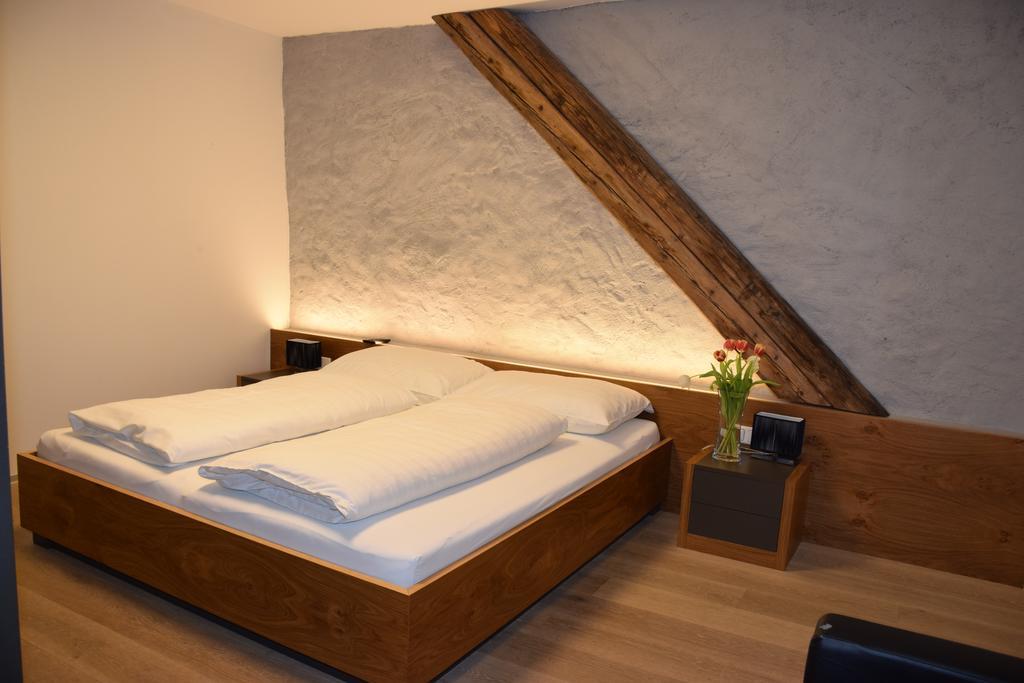 Appartement-Hotel Gh Zum Goldenen Schiff Enns Habitación foto