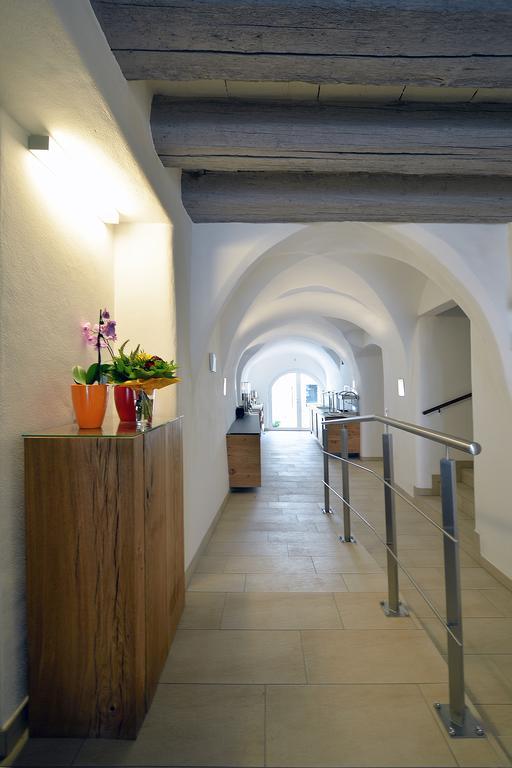 Appartement-Hotel Gh Zum Goldenen Schiff Enns Exterior foto